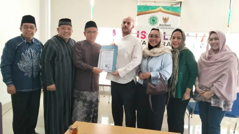 Tangsel Jadi Pusat Hidayah, 100 Orang Syahadat, Termasuk Bule Ngaku Lebih Damai