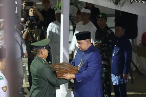 Bakesbangpol Kabupaten Bogor Perkuat Nilai Kebangsaan melalui Rangkaian Pengambilan dan Pengembalian Bendera Pusaka di Pendopo Malasari