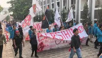 Ratusan Mahasiswa UIN Jakarta Demo, Desak Dugaan Korupsi Eks Rektor Diusut
