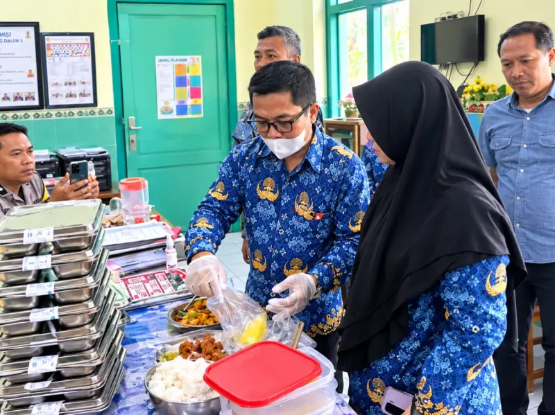 Sembilan Siswa SDN Kampung Dalam 3 Kota Kediri Keracunan Usai Santap MBG