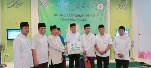 Begini Makna Safari Ramadan Bagi Camat Setu & Adhi Mustofa