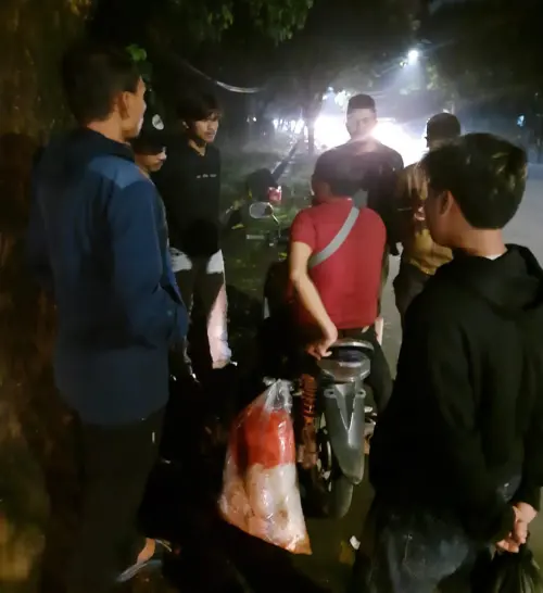 DLH Imbau Pengendara Jangan Buang Sampah di Pacuan Kuda Pamulang