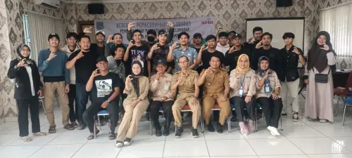 Karang Taruna Setu Dilatih Olah Sampah