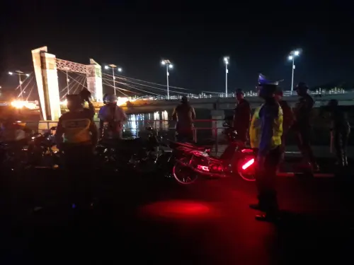 Polsek Mojoroto & Satpol PP Sinergi Jaga Jembatan Lama Kota Kediri