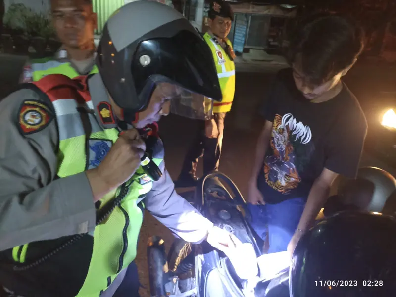 Antisipasi Gengster dan Balap Liar, Polsek Mojoroto Gencarkan Patroli Dini Hari
