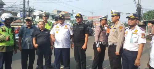 Ujicoba Lampu Merah Kampung Utan, Tokoh Masyarakat, Ini Solusi Yang Tepat&nbsp;