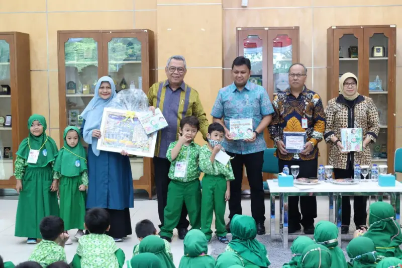 Keceriaan Anak-Anak TK Al-Azhar 17 Bintaro Saat Berkunjung ke Kantor Walikota Tangsel