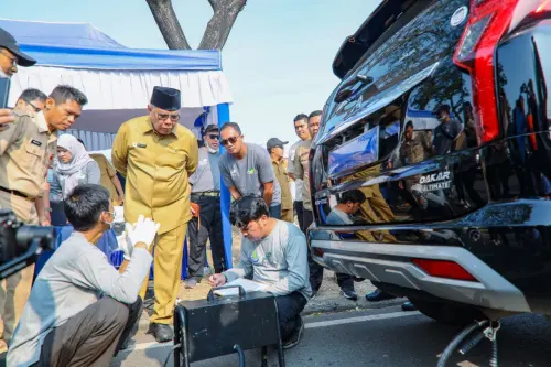 Tekan Polusi Udara, Benyamin: Mobil Dinas Tak Lolos Uji Emisi Cabut Kunci Kandangin
