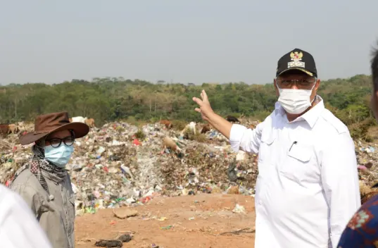 Benyamin Bertemu Iti Octavia Bahas Soal Sampah