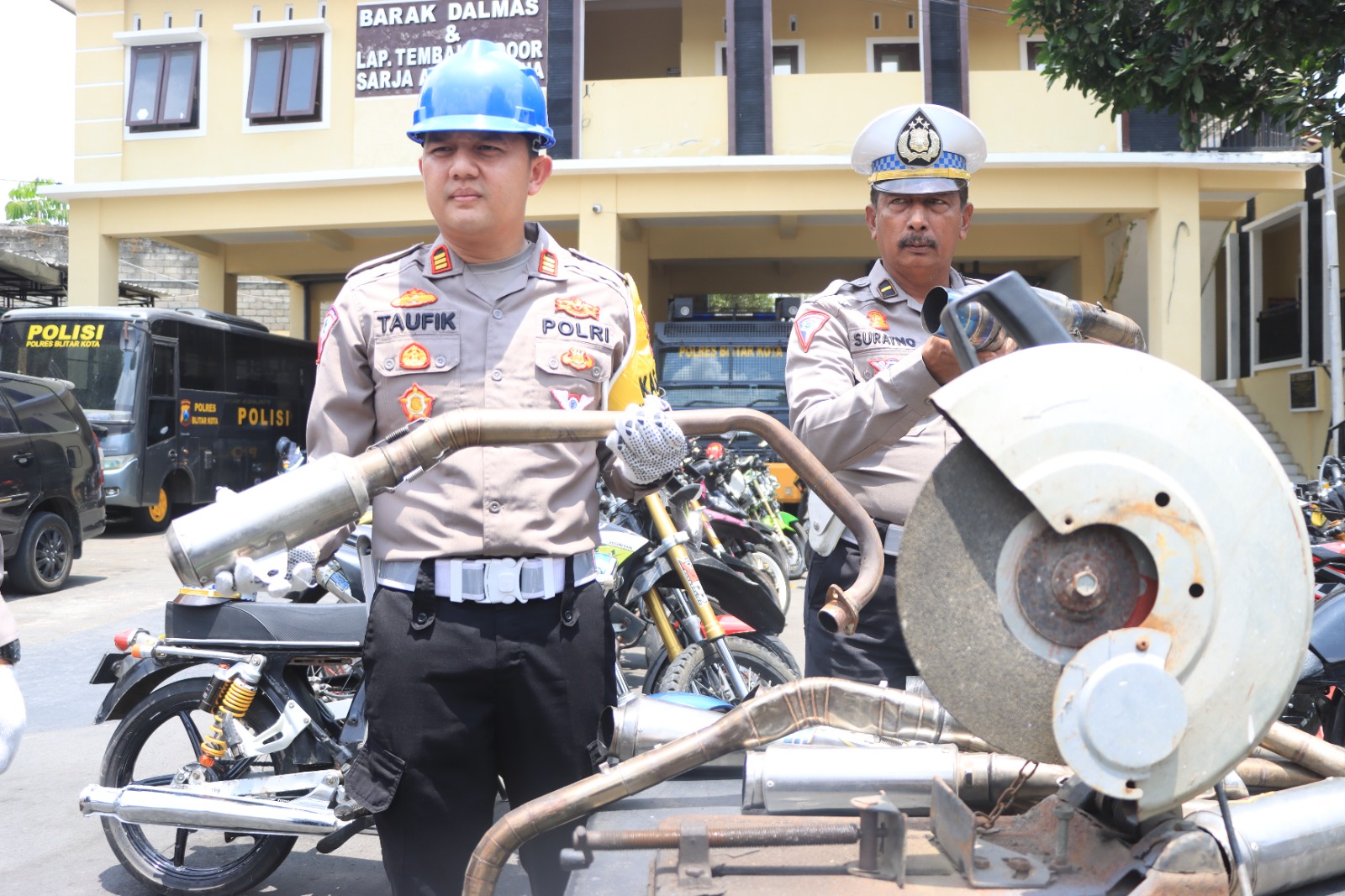 Polres Blitar Kota Razia Balap Liar, 42 Motor Knalpot Brong Terjaring
