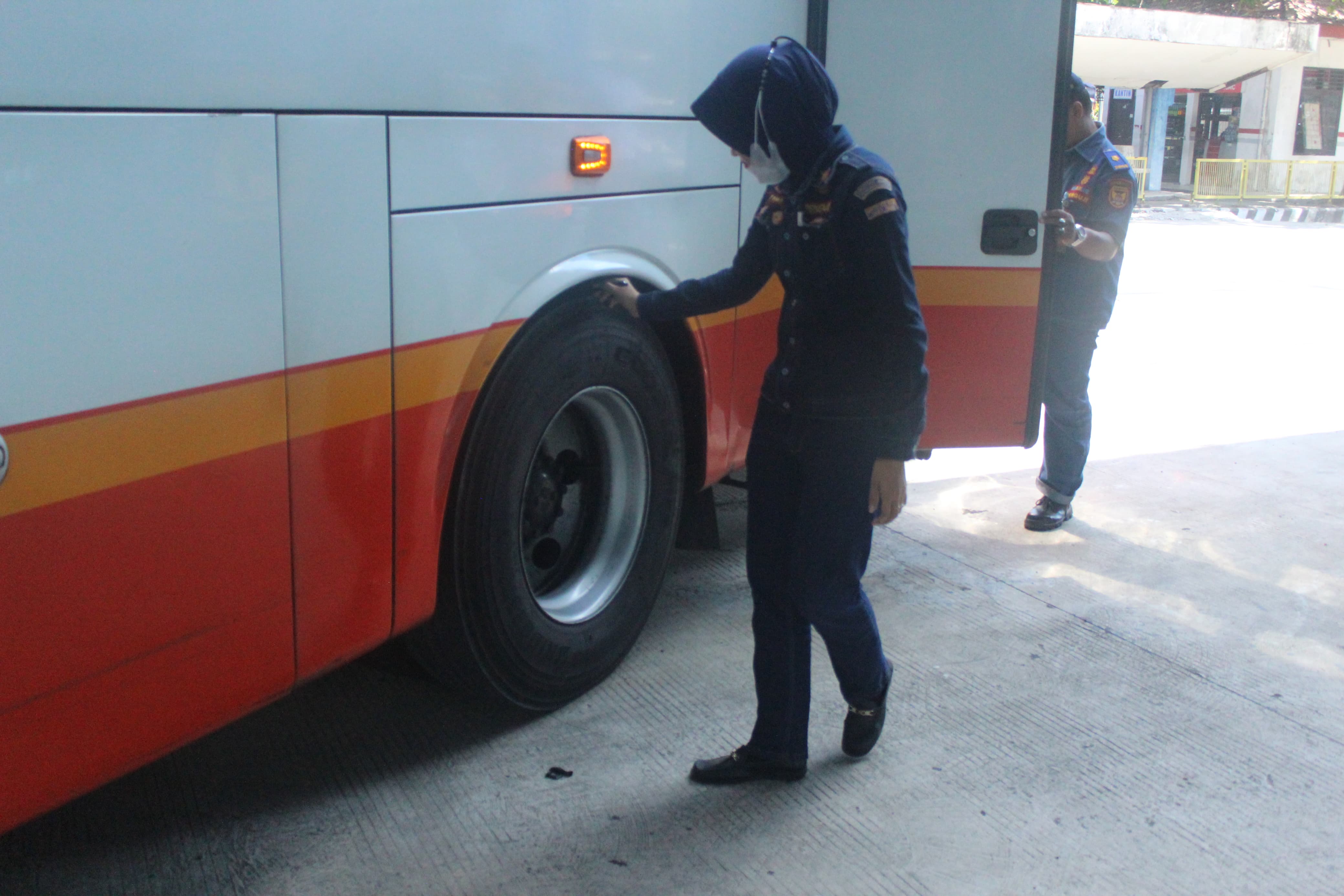 Jelang Libur Nataru, Polres Gandeng Dishub Cek Kelayakan Bus hingga Tes UrineÂ 