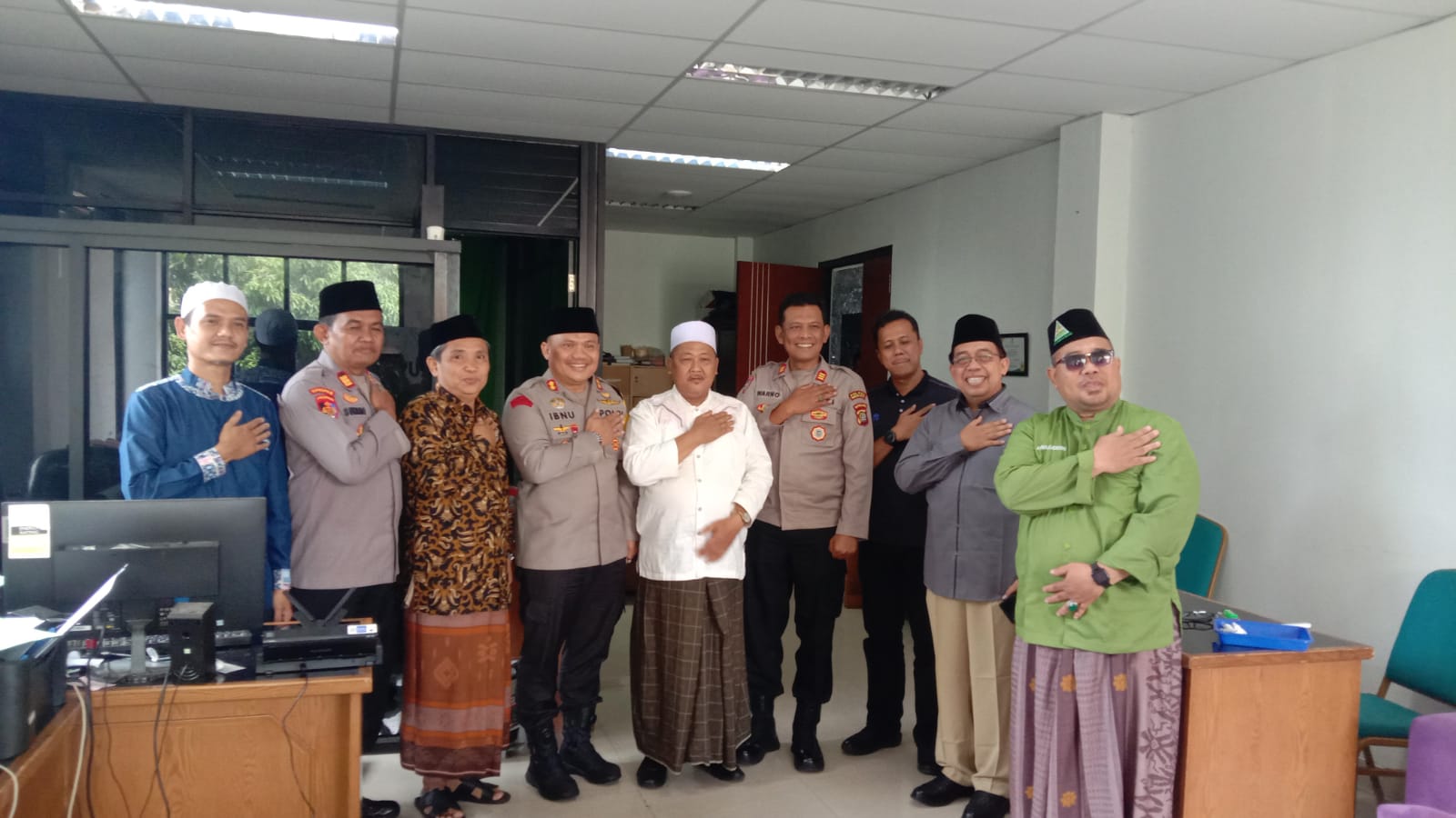 Emban Jabatan Baru Sebagai Kapolres Tangsel,  AKBP Ibnu Bagus Santoso  Kunjungi Kantor MUI