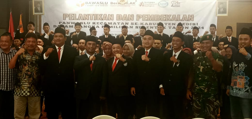 78 Anggota Panwascam Kabupaten Kediri Dilantik, 43 Wajah Lama, 35 Wajah BaruÂ 