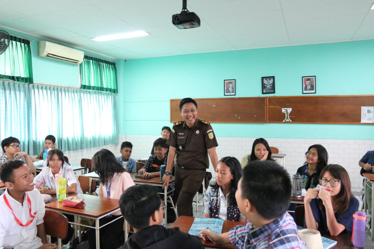 JMS Kejari Tangsel Kenalkan Sadar Hukum Bagi Siswa SMP