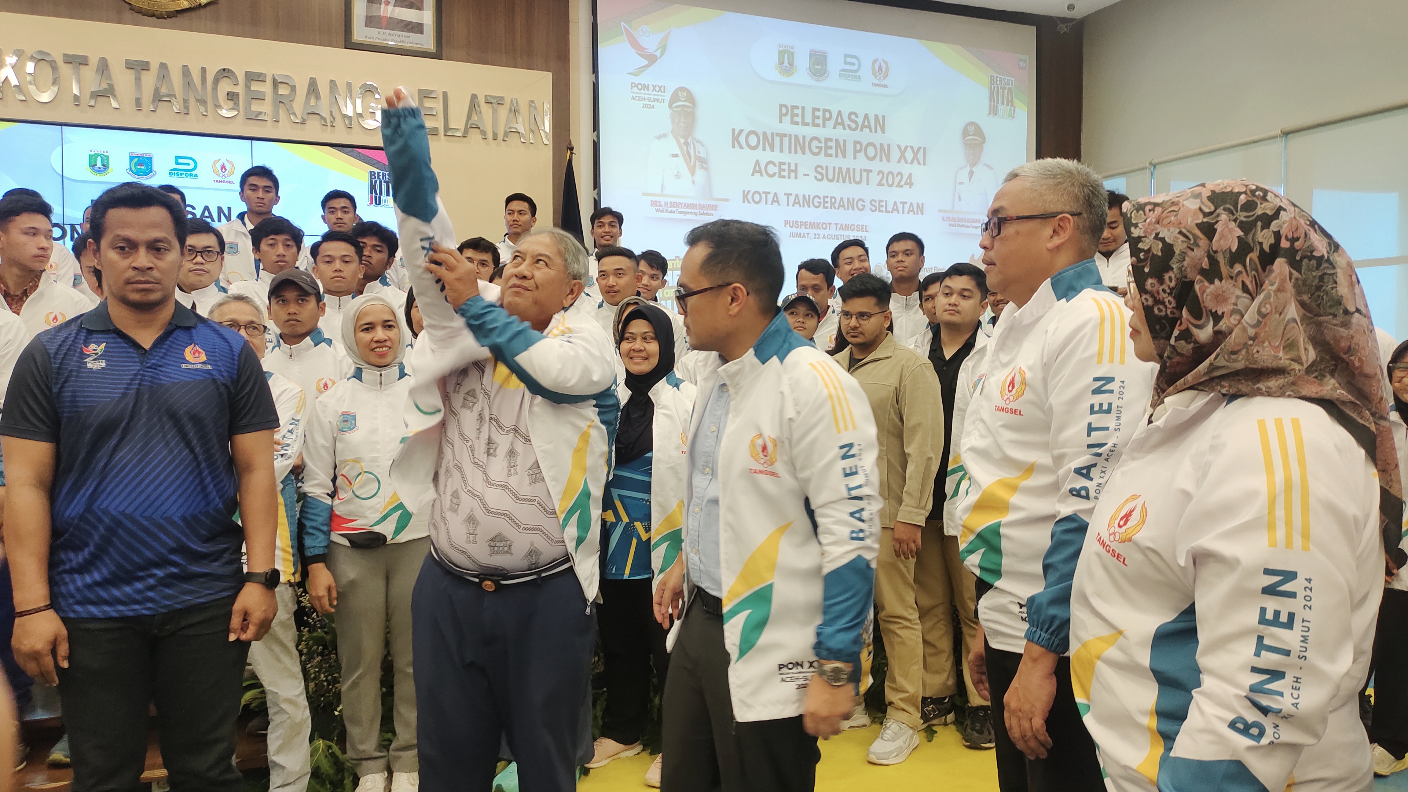 KONI Tangsel Lepas Atlet PON  Aceh-Sumut Ke-XXI