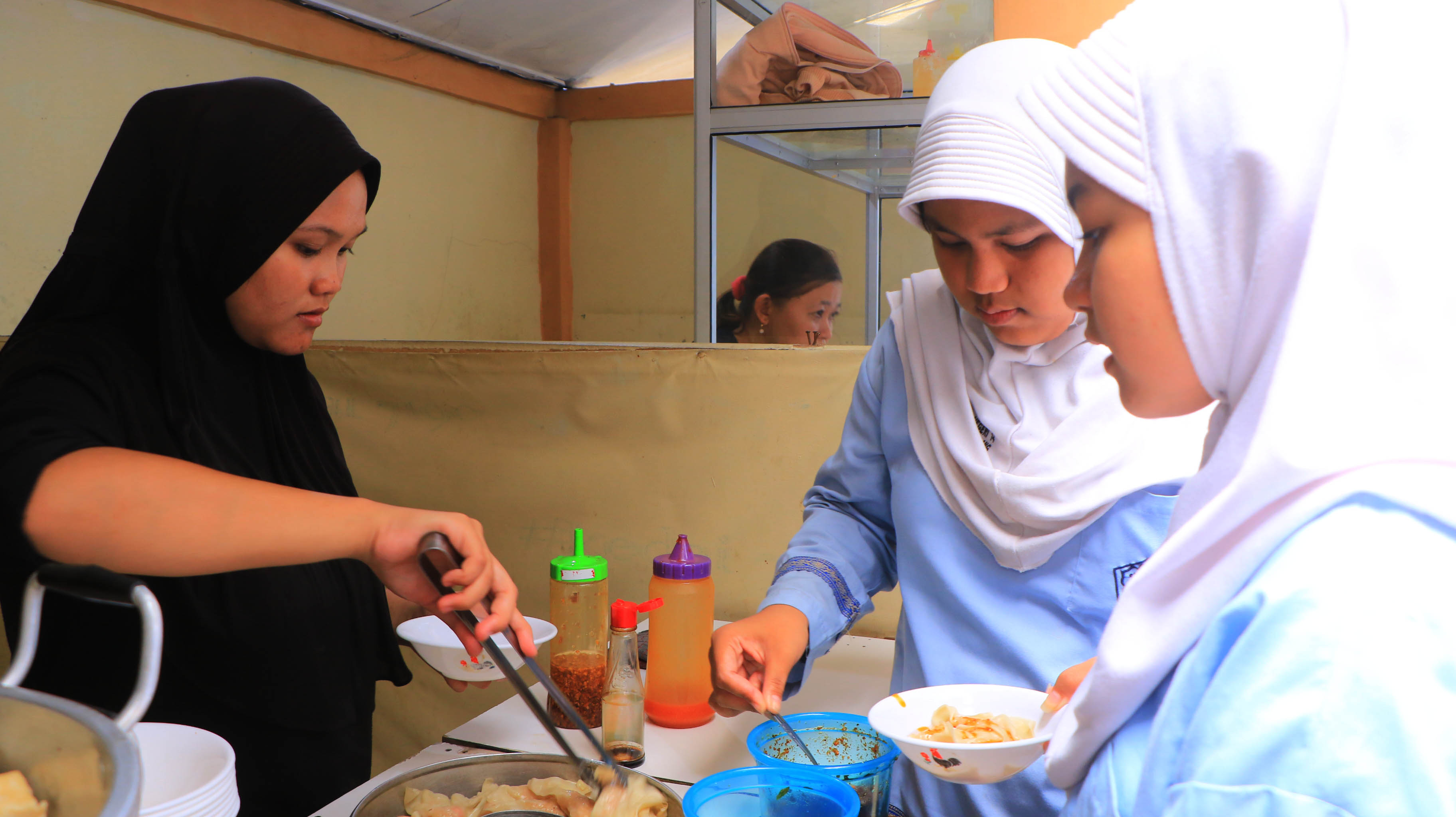 Program MBG Tak Jadi Soal Bagi Pelaku UMKM Kantin Sekolah