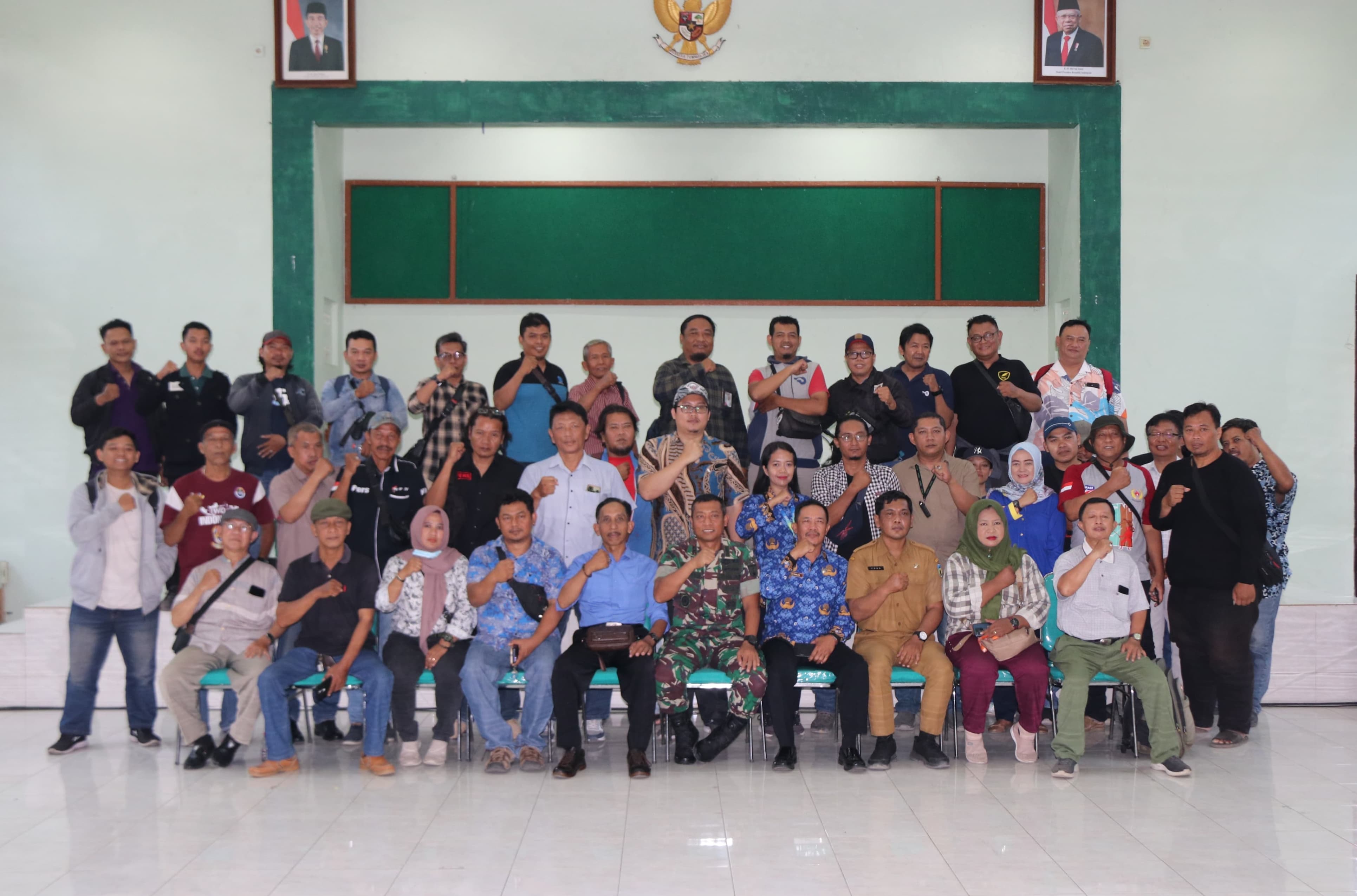 Sukseskan TMMD ke 122 di Desa Pagung, Kodim 0809/Kediri Gandeng Jurnalis