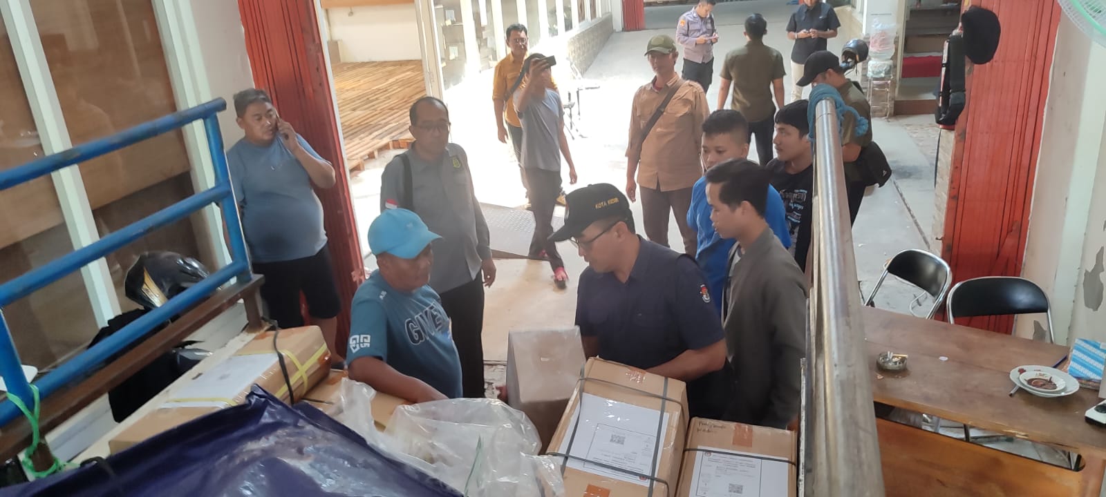 Pengiriman Logistik Pilkada Sampai di Gudang KPU Kota Kediri, 229.989 Surat Suara Diawasi Secara Ketat