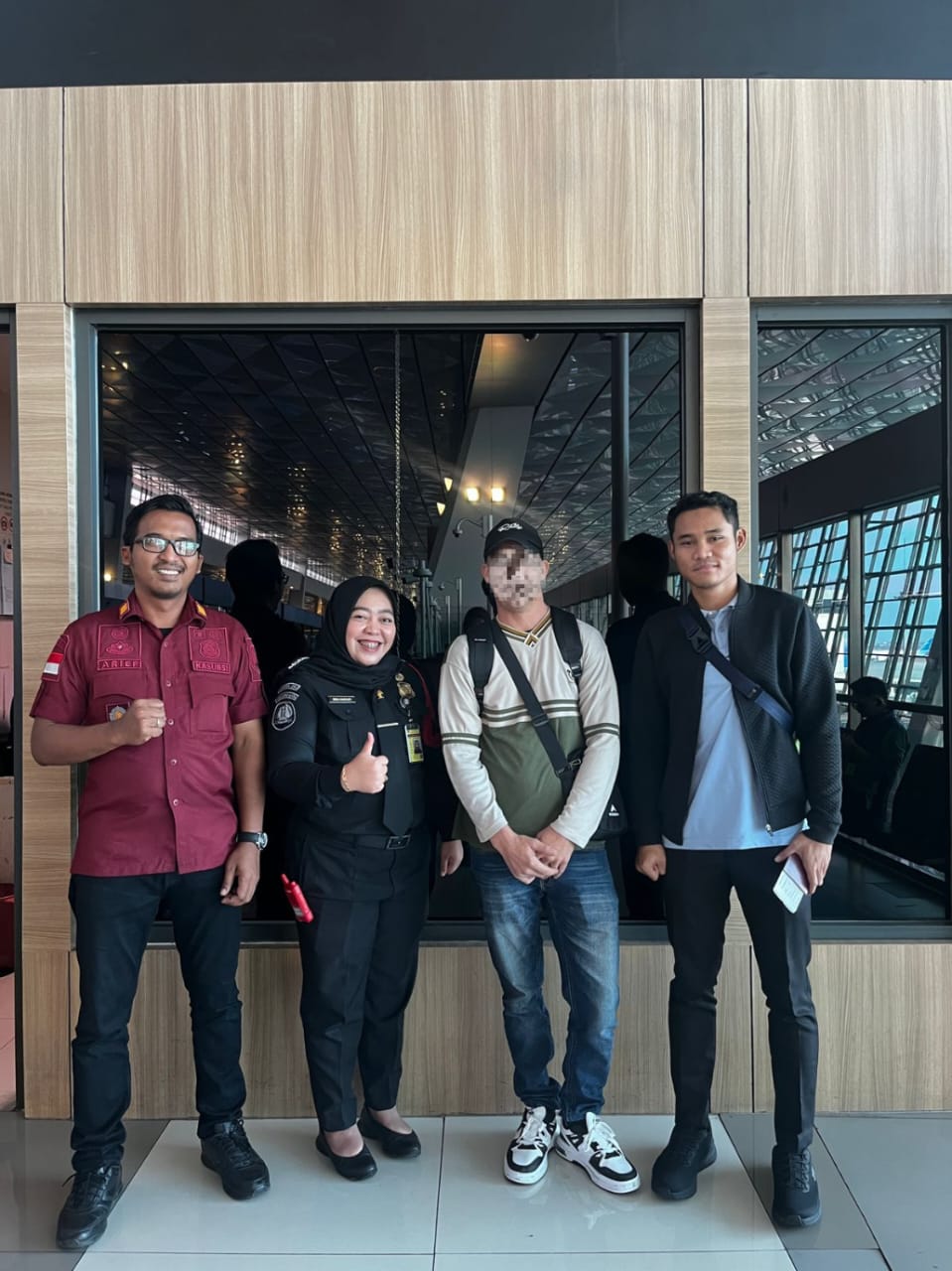 Akibat Overstay, Imigrasi Kediri Deportasi Warga Belanda