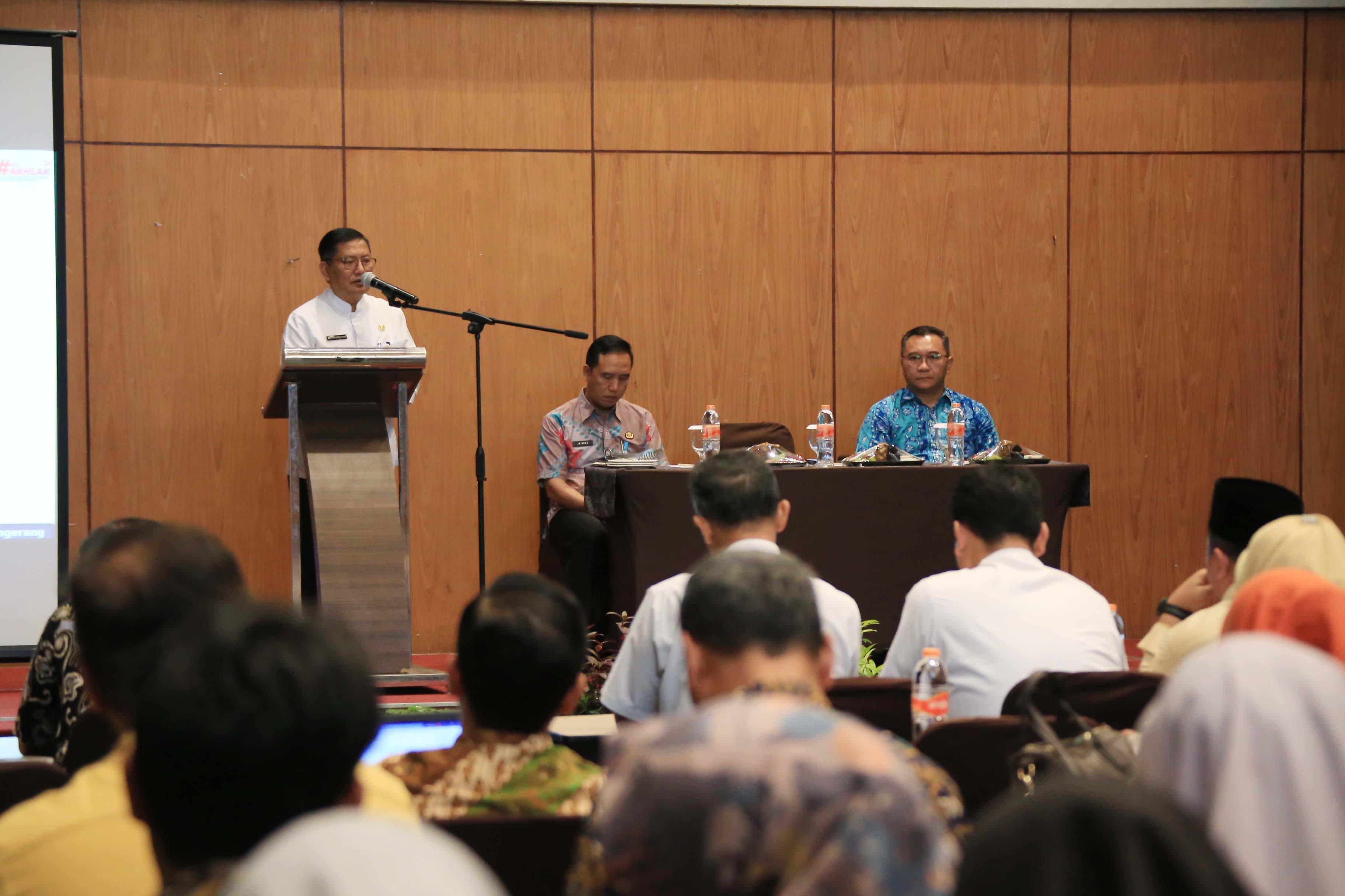 Tutup Kegiatan Pengawasan 2024, Sekda: Wujudkan Tata Kelola Pemerintahan dan Pelayanan Publik Semakin BaikÂ 