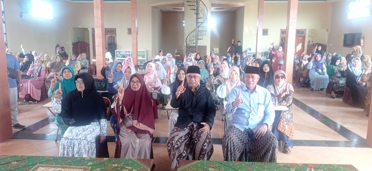 Muslimat NU Kota Kediri Gelar Istighosah Doakan Vinanda-Gus Qowim Jadi Walikota Kediri