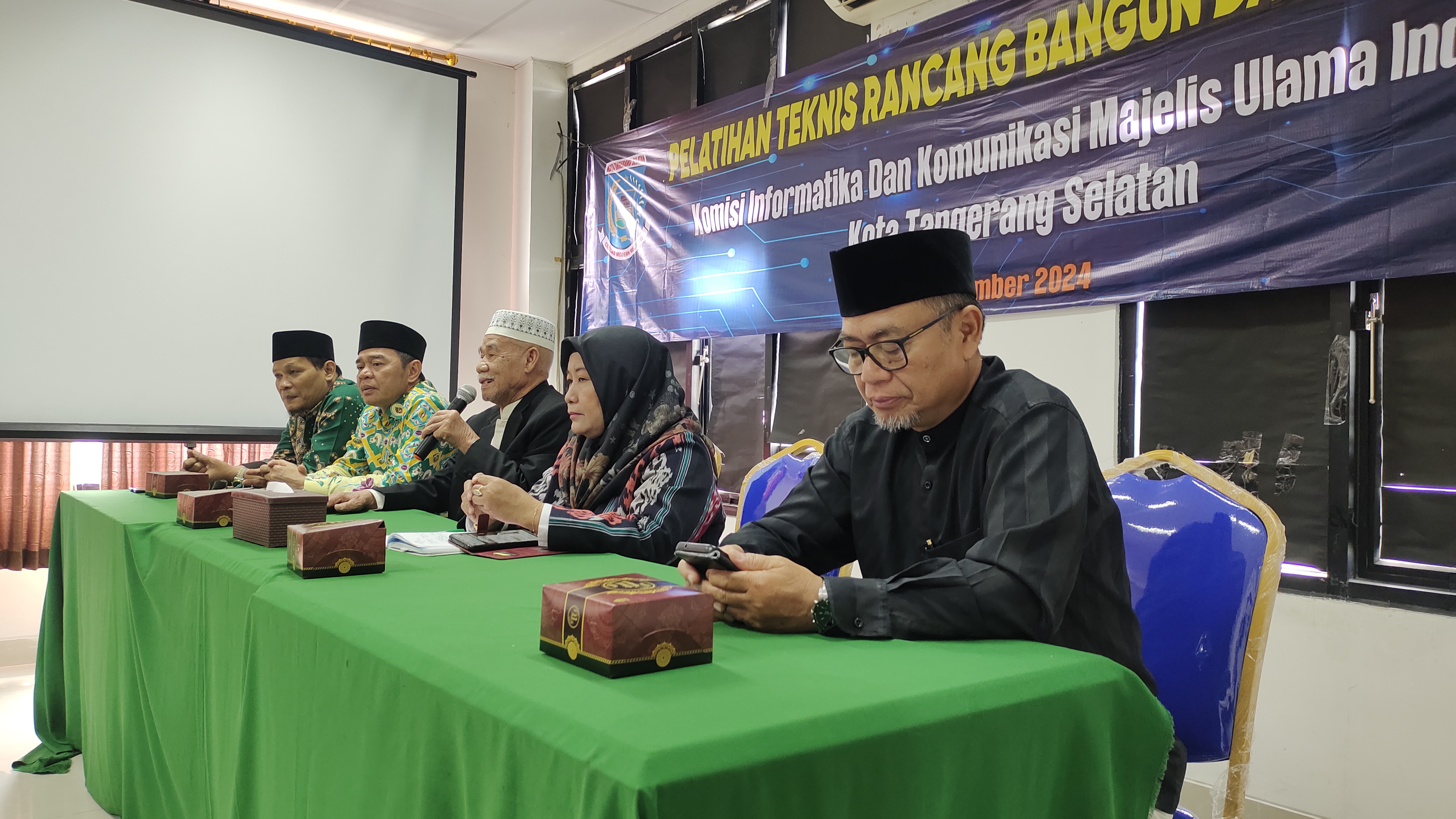 Peluang Dakwah Kontemporer Lewat TransformasiÂ DigitalÂ Besar, MUI Tangsel Dorong Kader Muda Rajin Buat Konten