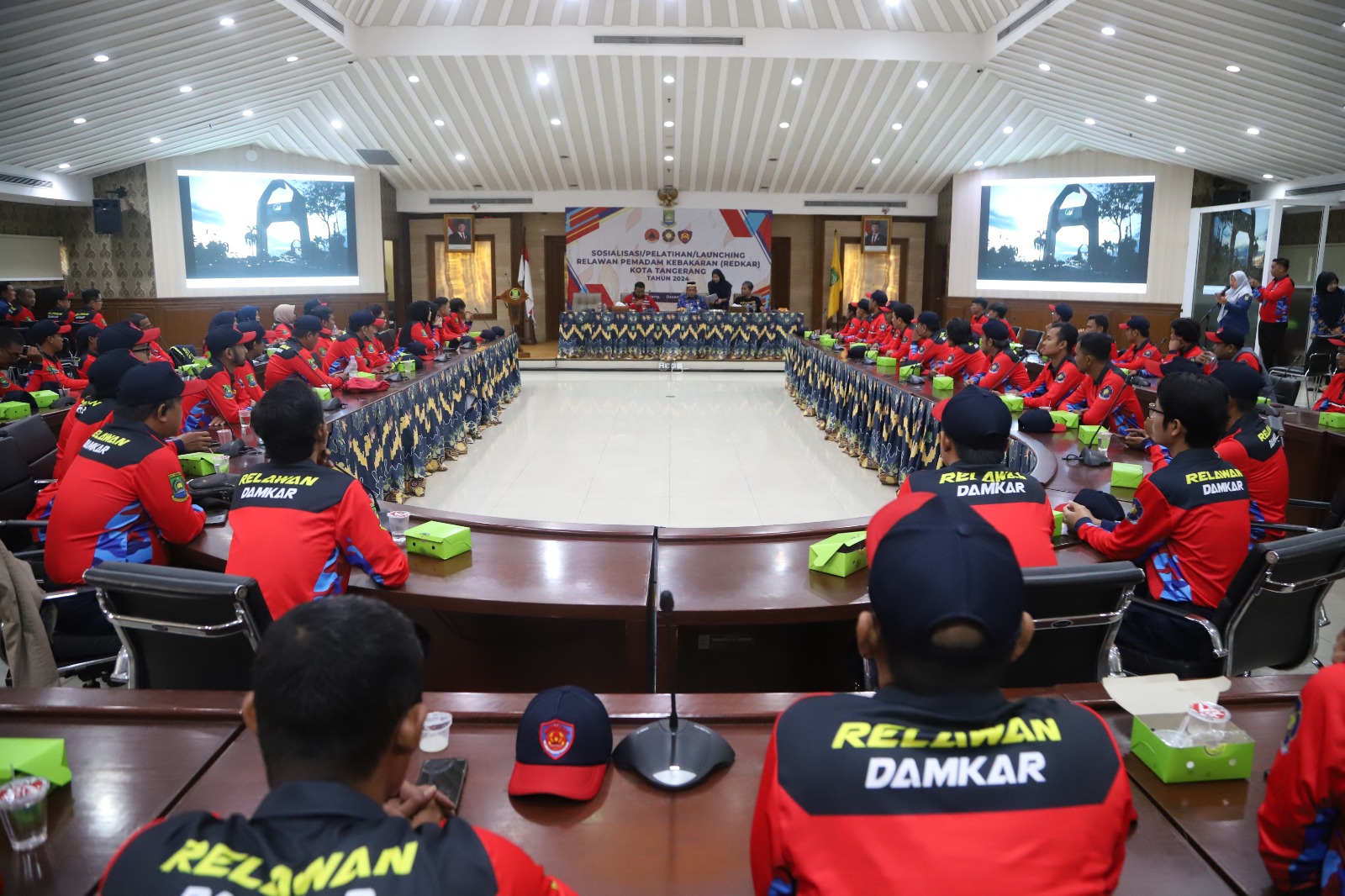 117 Relawan Pemadam Kebakaran di Kota Tangerang Dikukuhkan