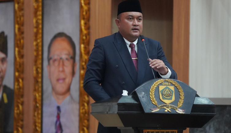 Pemkab Bareng DPRD Kabupaten Bogor Â Ketok Propemperda 2025