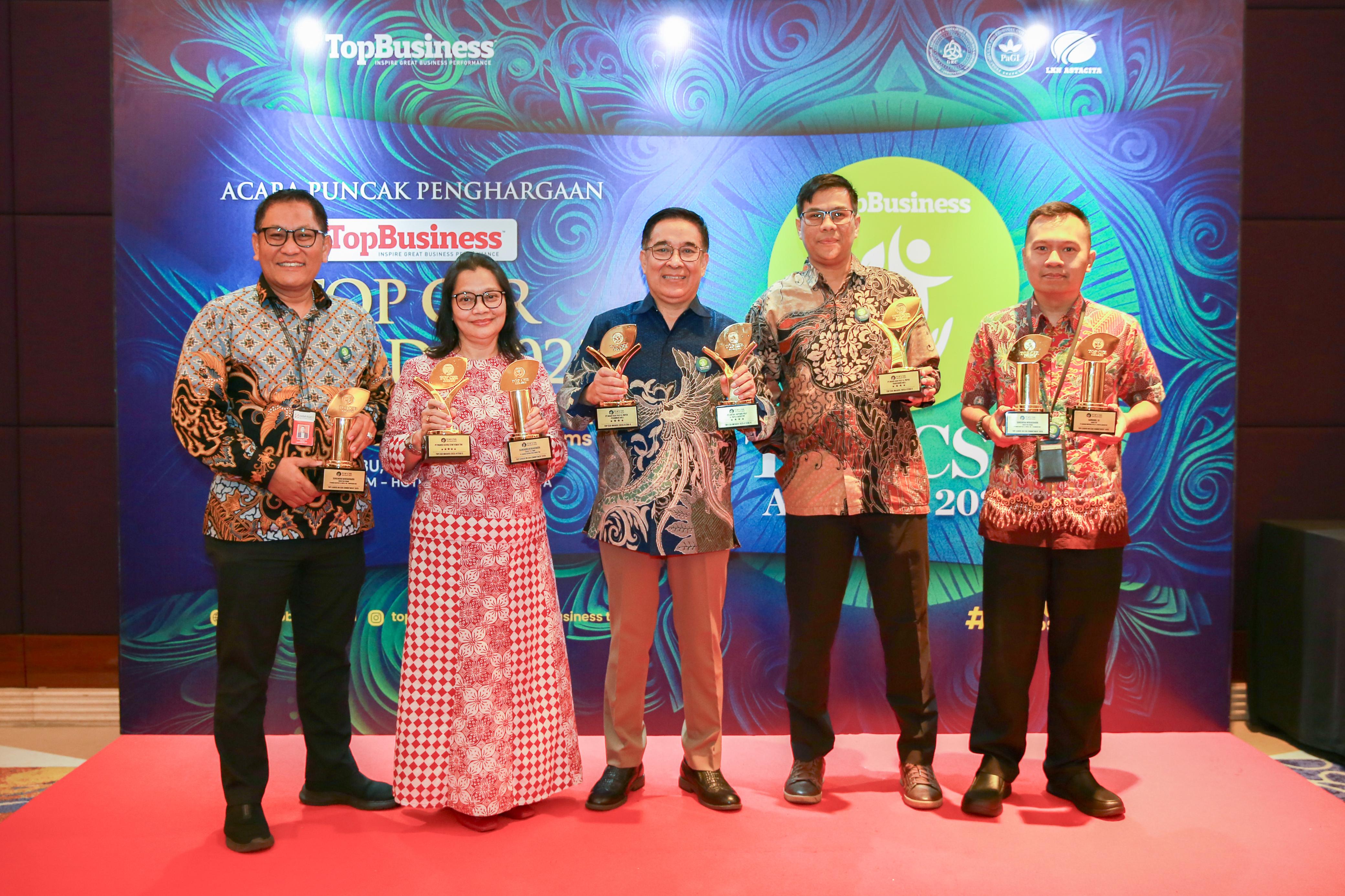 Kukuhkan Peran Strategis CSR dalam Pembangunan Nasional, PT IKPP Tangerang dan Tiga Unit Usaha APP Group Raih Penghargaan TOP CSR Awards 2025