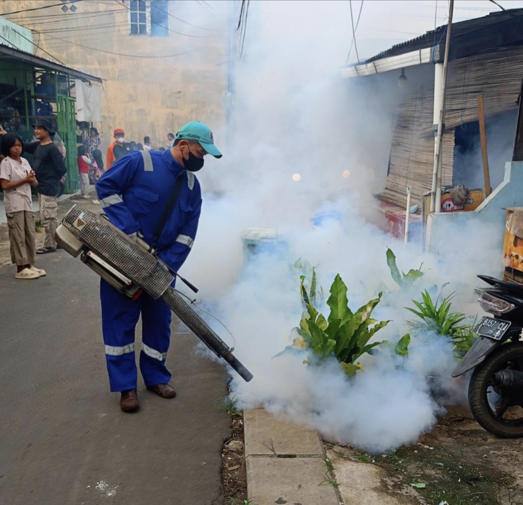 Cegah Penyebaran DBD dengan Teknik Pengasapan