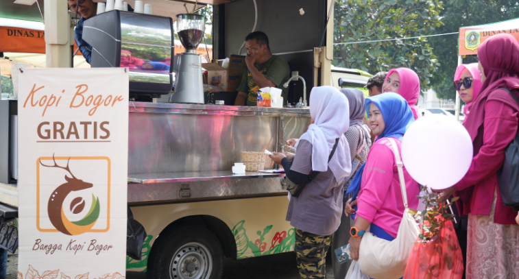 Distanhorbun Pasarkan Kopi Robusta Asli Bogor