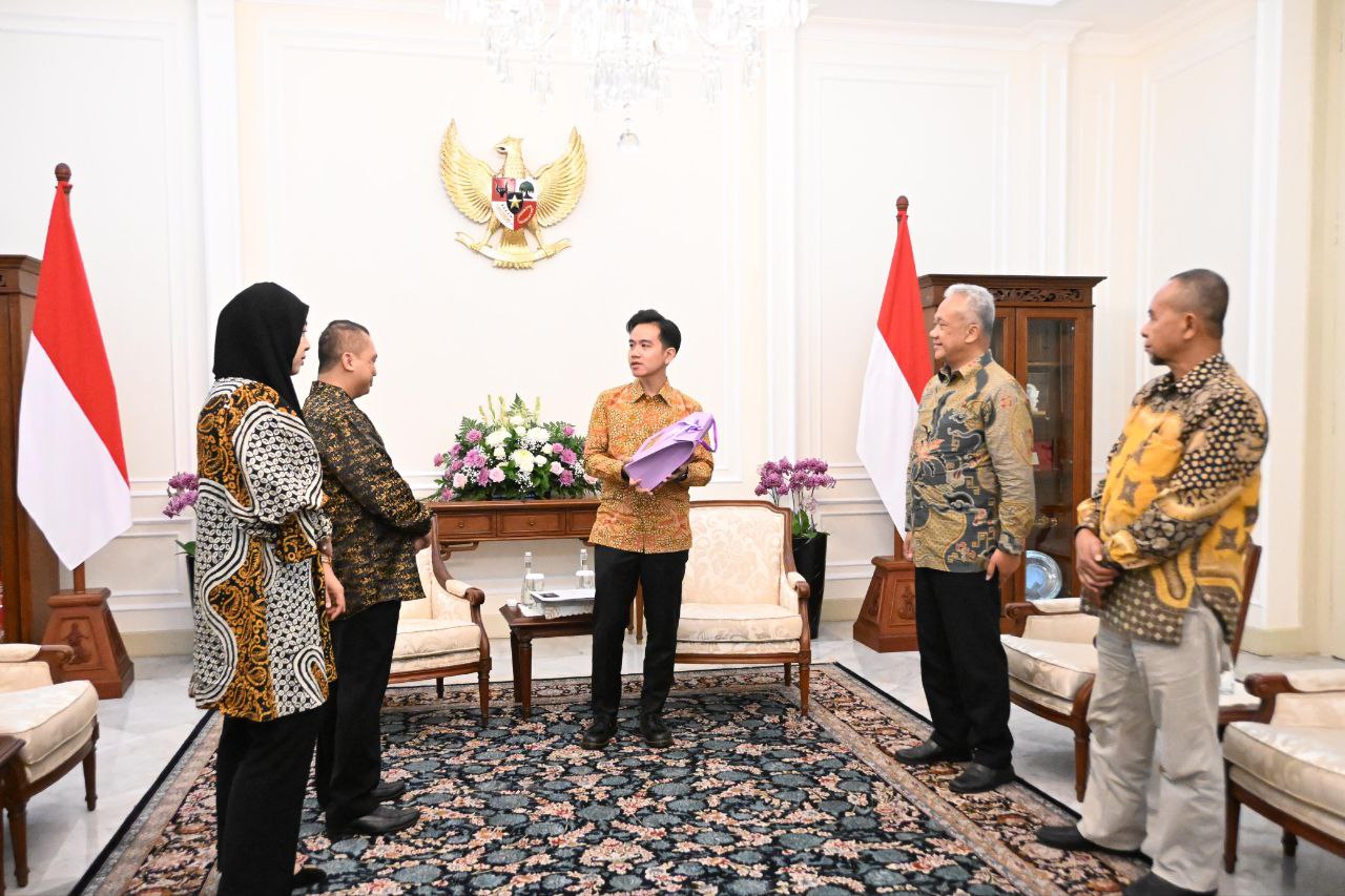 Wapres Gibran Dukung AMIKOM Pelopor Inovasi Teknologi Digital di Kampus