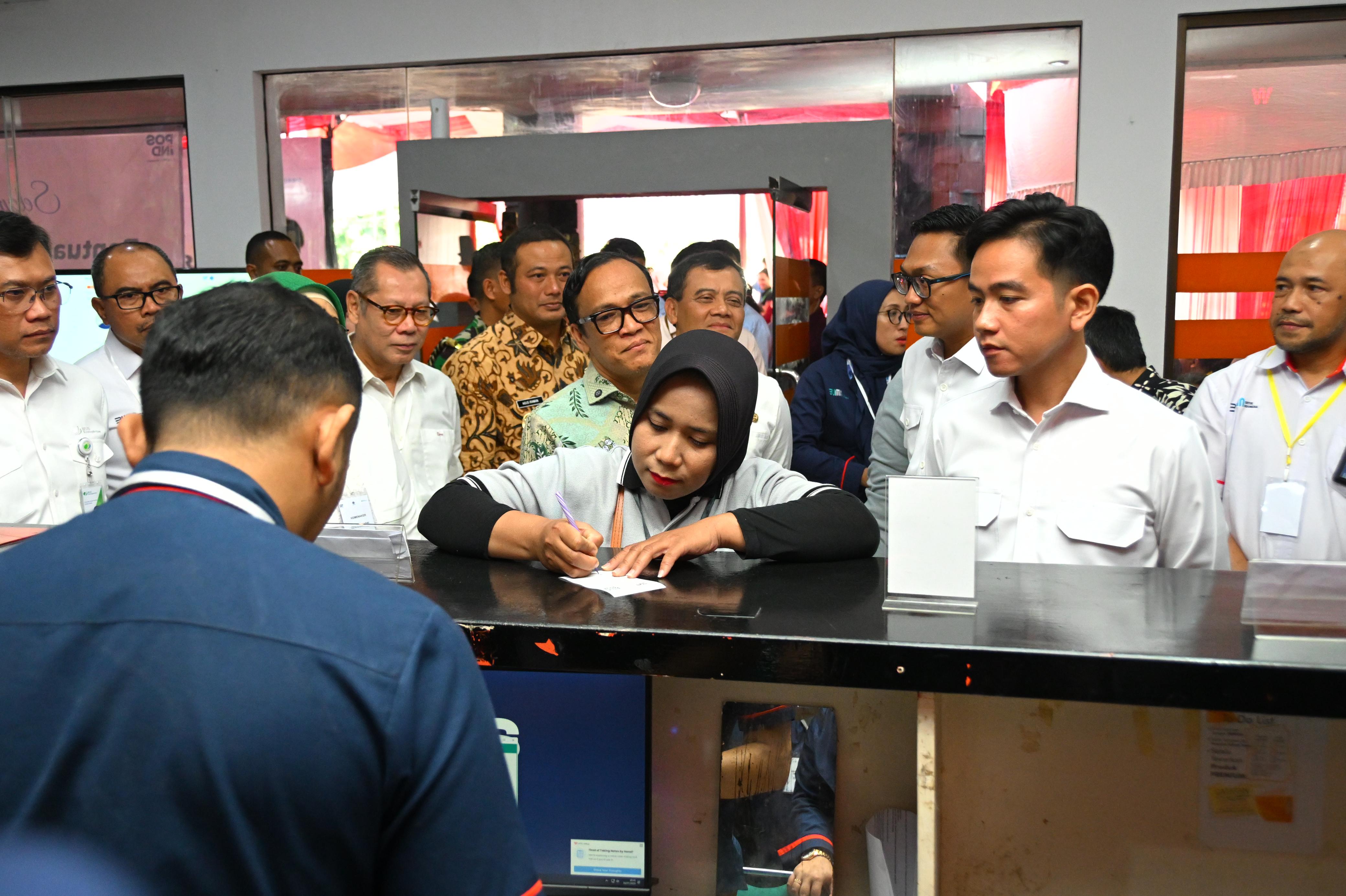Wapres Kawal Langsung Penyaluran BSU di Boyolali, Pastikan Bantuan Tepat Sasaran