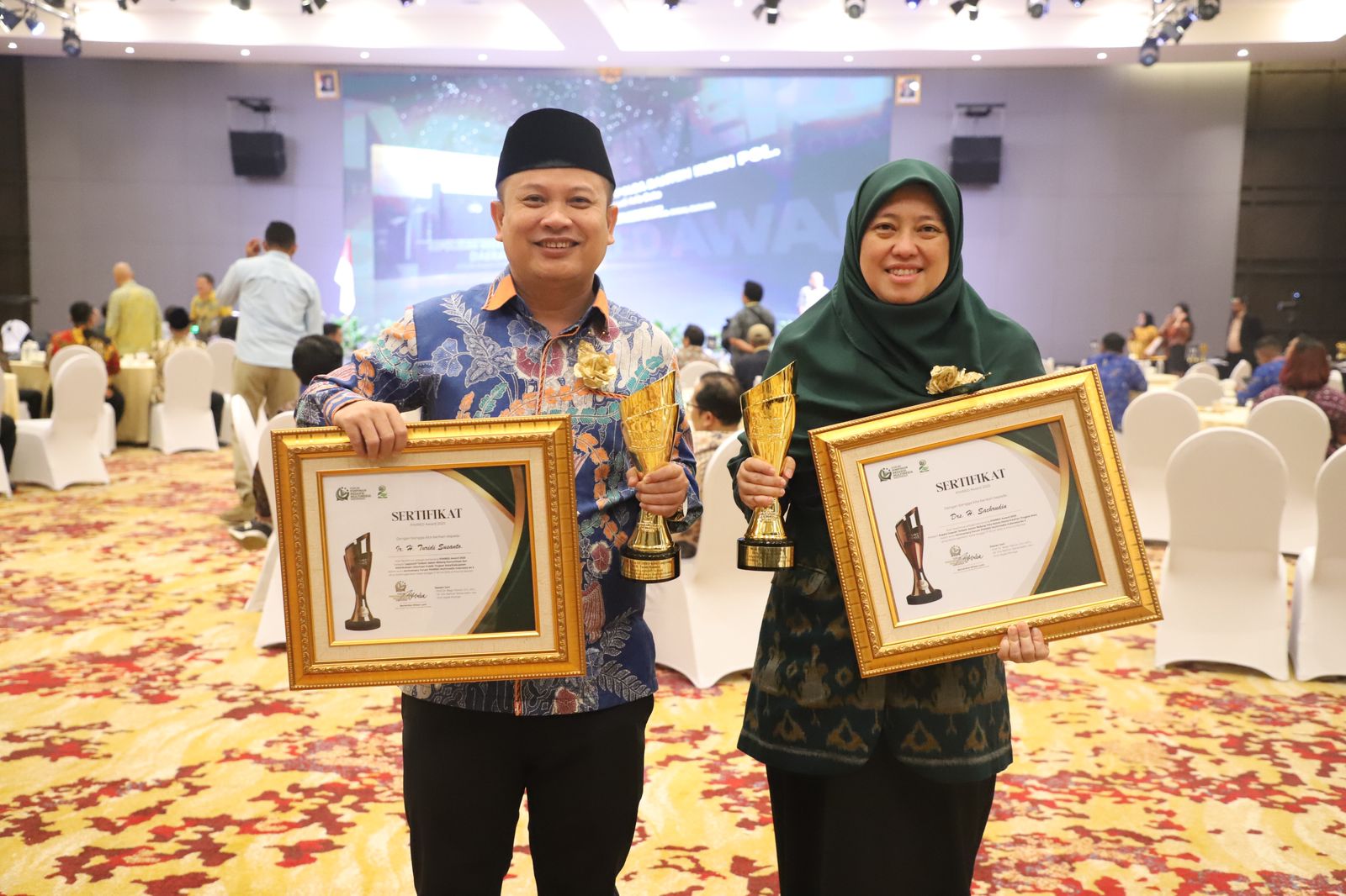 Wakil Ketua DPRD Kota Tangerang Raih Penghargaan Pimred Award 2025