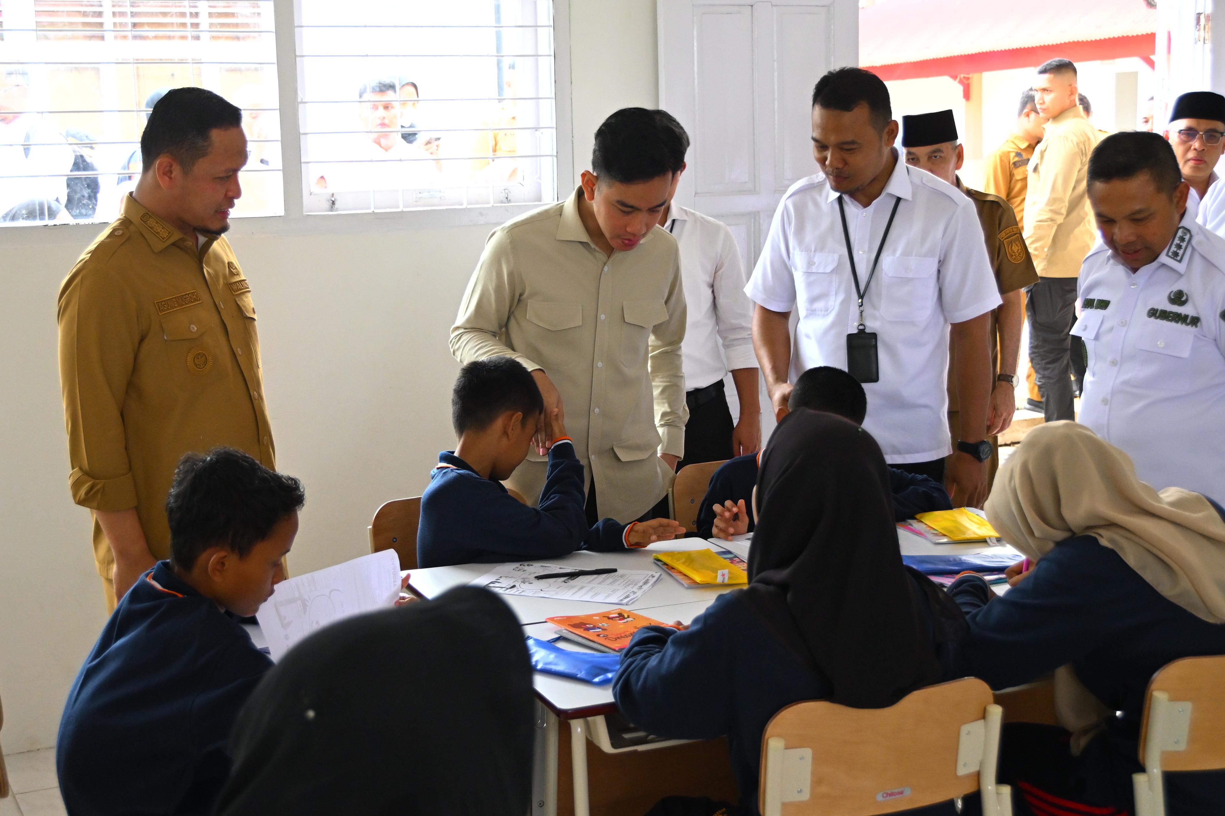 Wapres Pastikan Proses Belajar Sekolah Rakyat Abiseka Pekanbaru Berjalan Sesuai Harapan