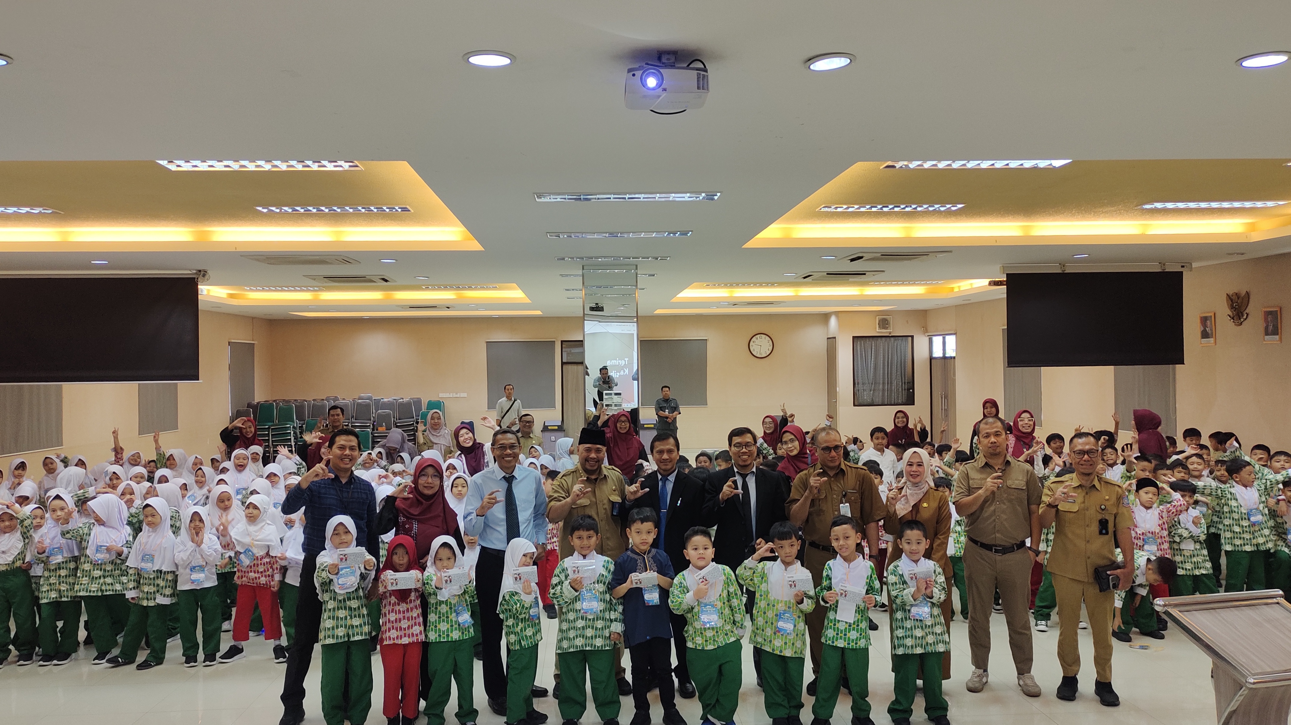 Dorong Inklusi Keuangan Sejak Dini, Pemkot Tangsel Gandeng BJB dan SD Al Azhar BSD Lewat \"Gemar Menabung\"