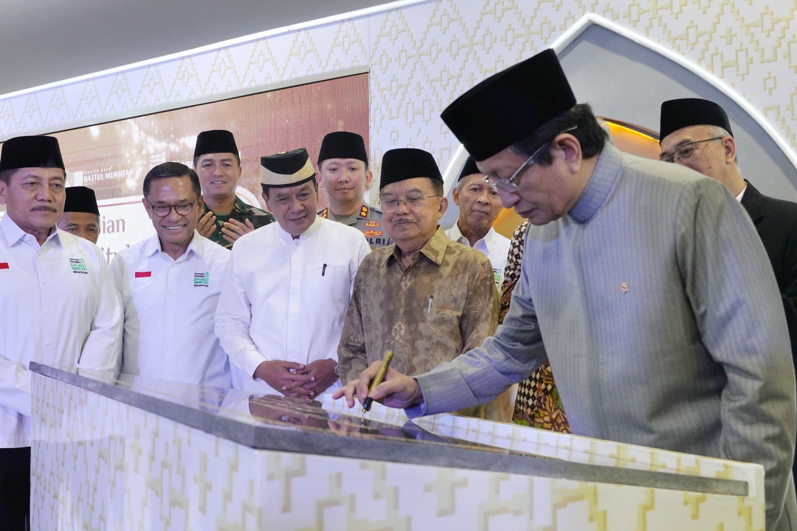Menag Resmikan Masjid Raya Baitul Mukhtar BSD City,Â Tampung 7 Ribu Jamaah jadi Pusat Aktivitas Keagamaan Umat Islam
