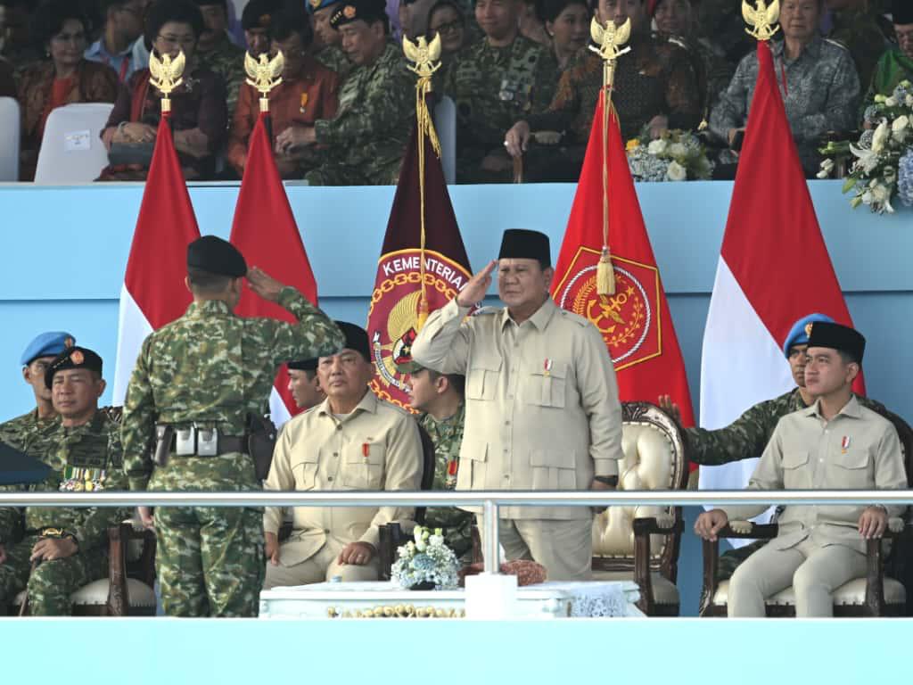 Upacara HUT Ke-80 TNI, Wapres Dampingi Presiden Prabowo