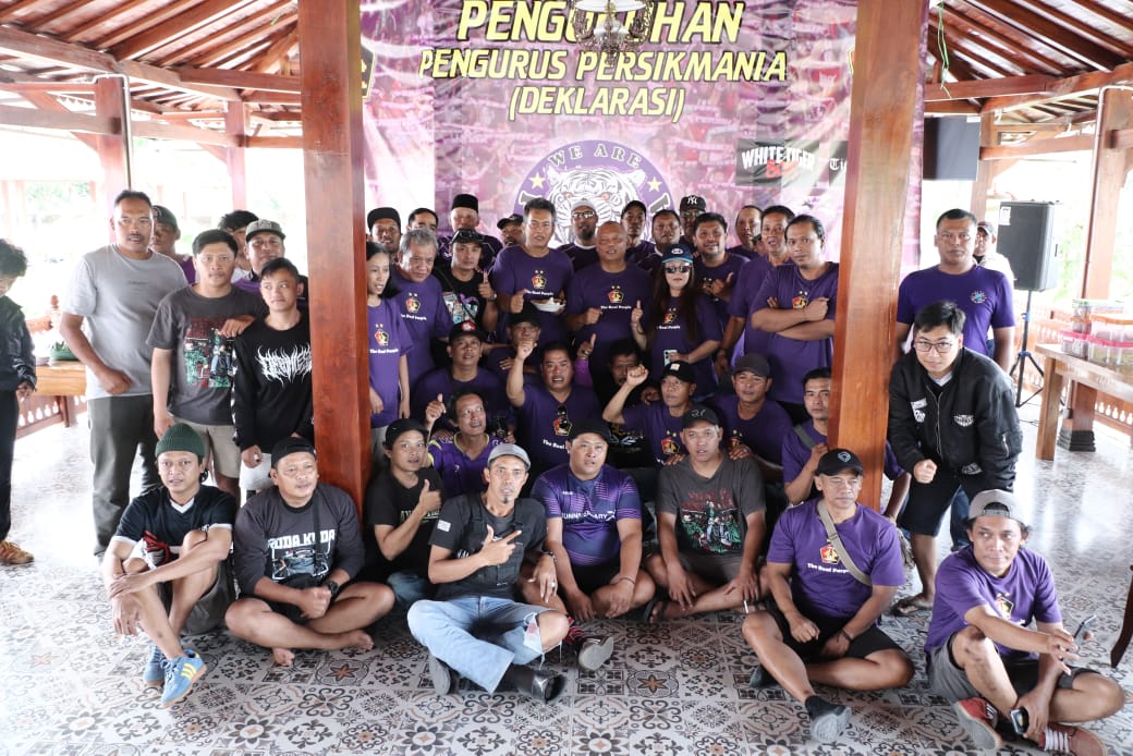 Dukung Persik Kediri, Pengukuhan We Are Persikmania The Real Purple