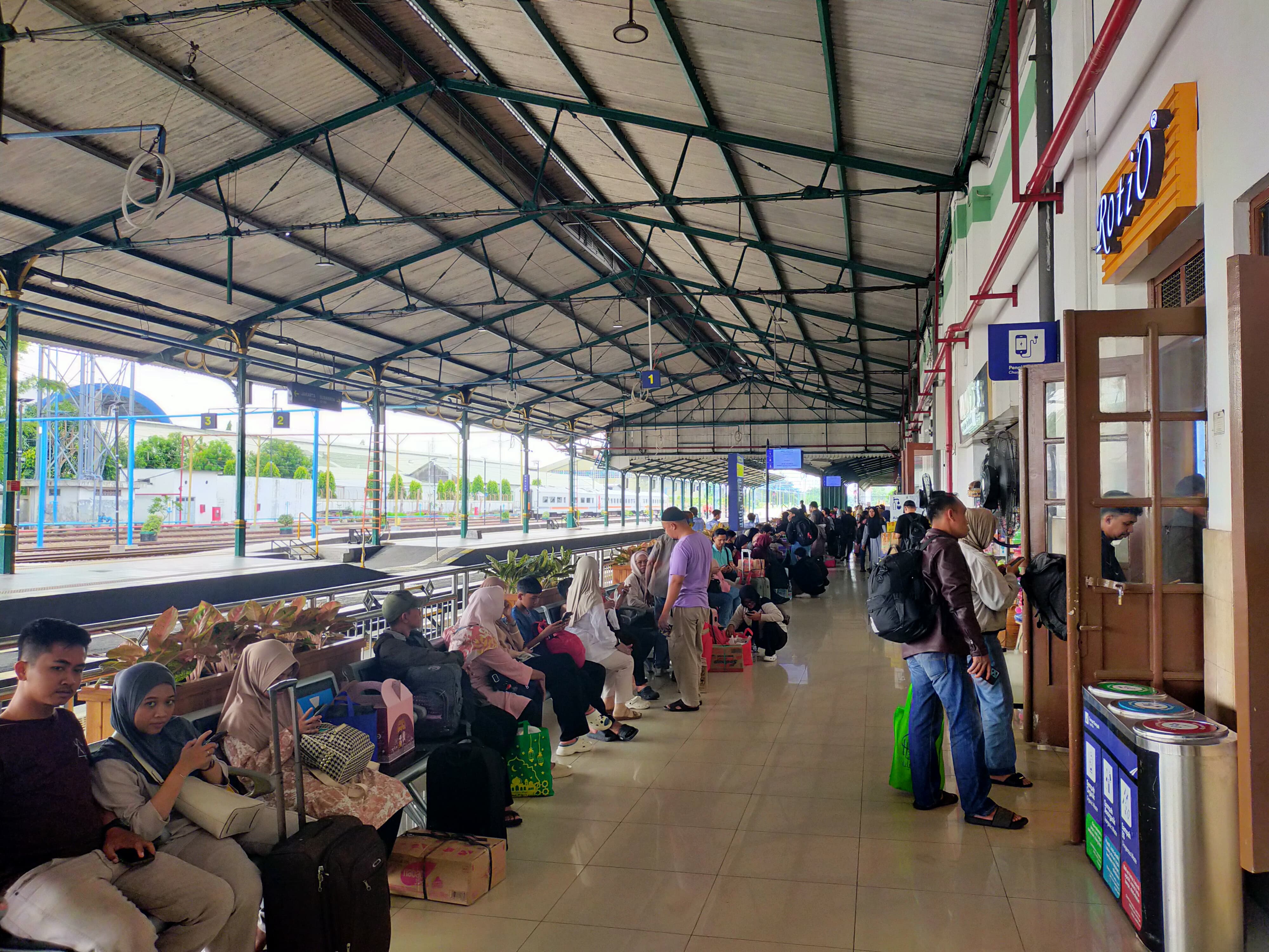 Penumpang KA Daop 7 Madiun Masih Tinggi H3 Lebaran