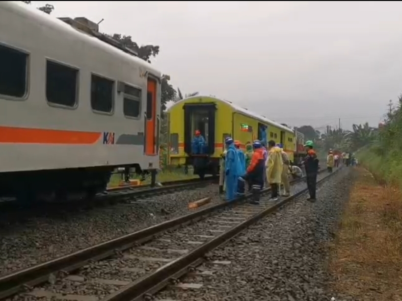 KA Bangunkarta Anjlok di Bumiayu, KAI Minta Maaf