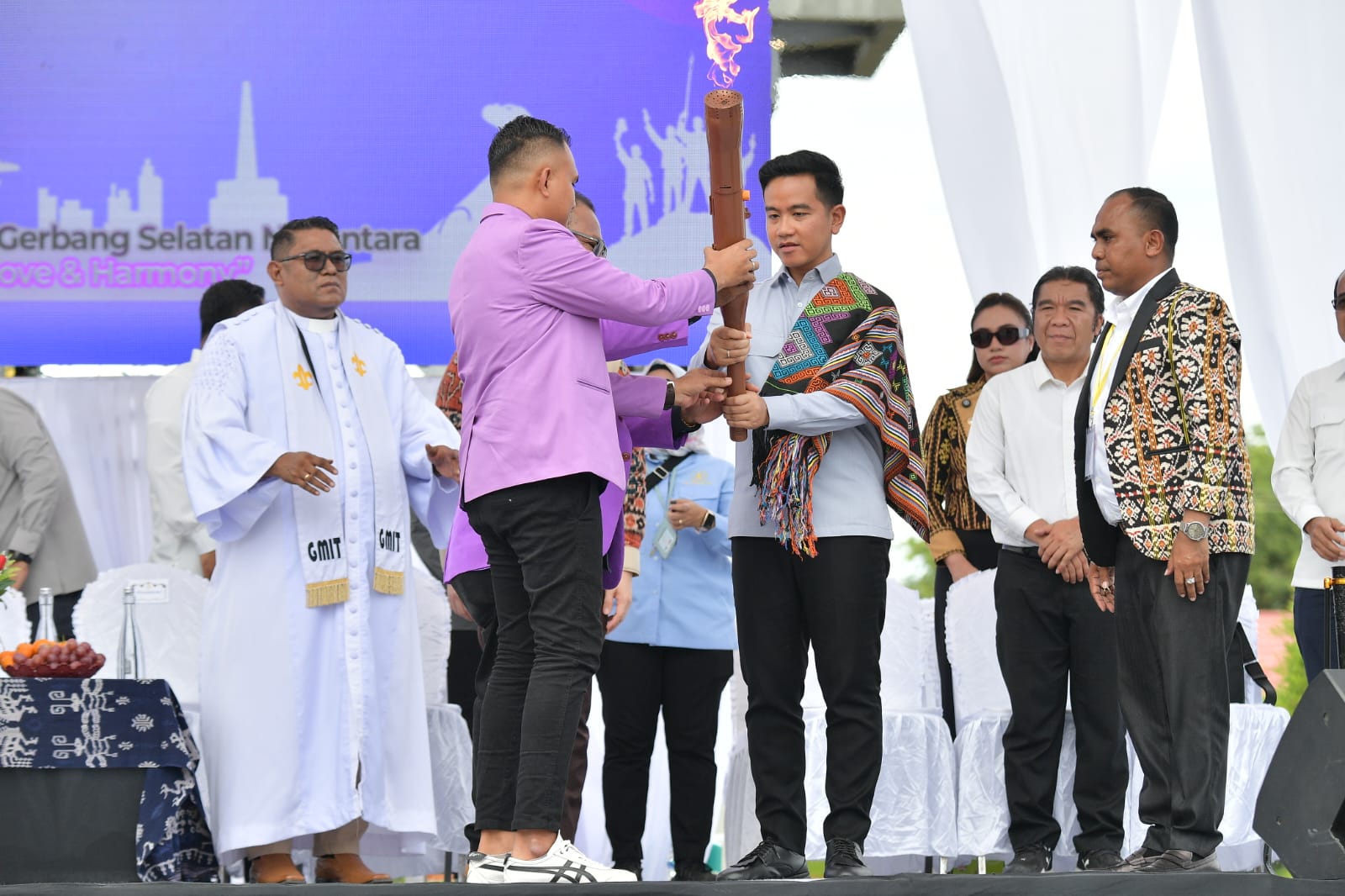Dari Kupang, Wapres Gibran Ajak Jaga Toleransi dan Persatuan