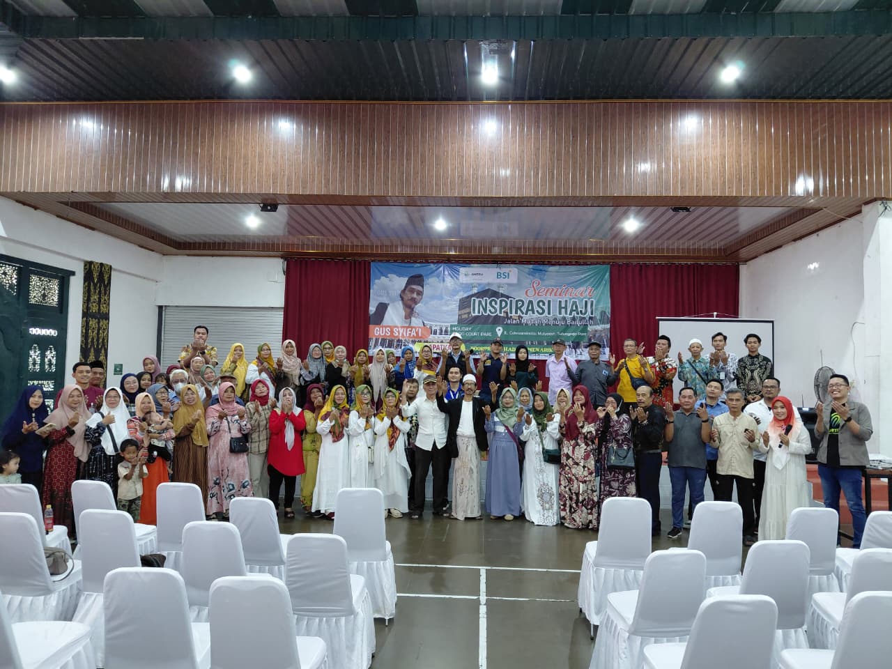 AMITRA FIFGROUP Kediri dan BSI Adakan Seminar Haji